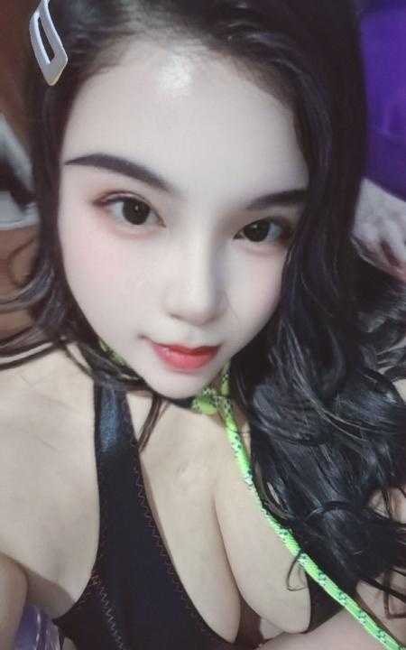 丰乳美臀玲玲