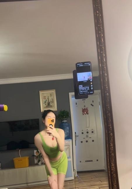 普陀特骚的双飞姐妹花
