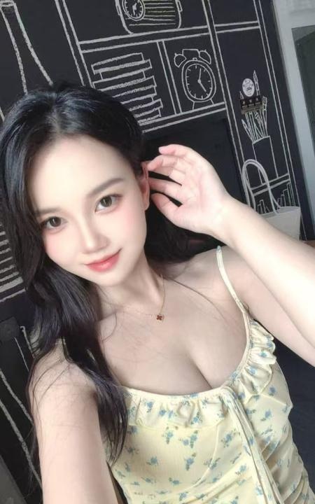 清纯可爱甜妹