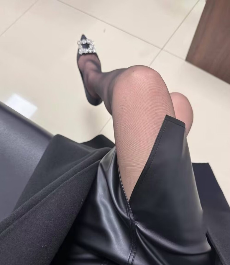 气质美艳少妇