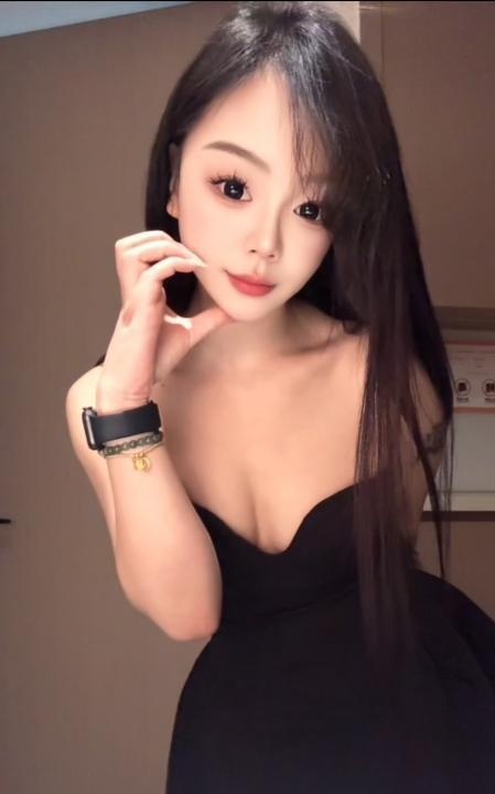 回锅鱼子酱老师