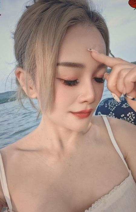 奔放御姐晓晓