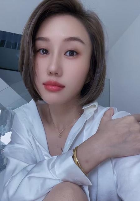 海珠清纯乐儿