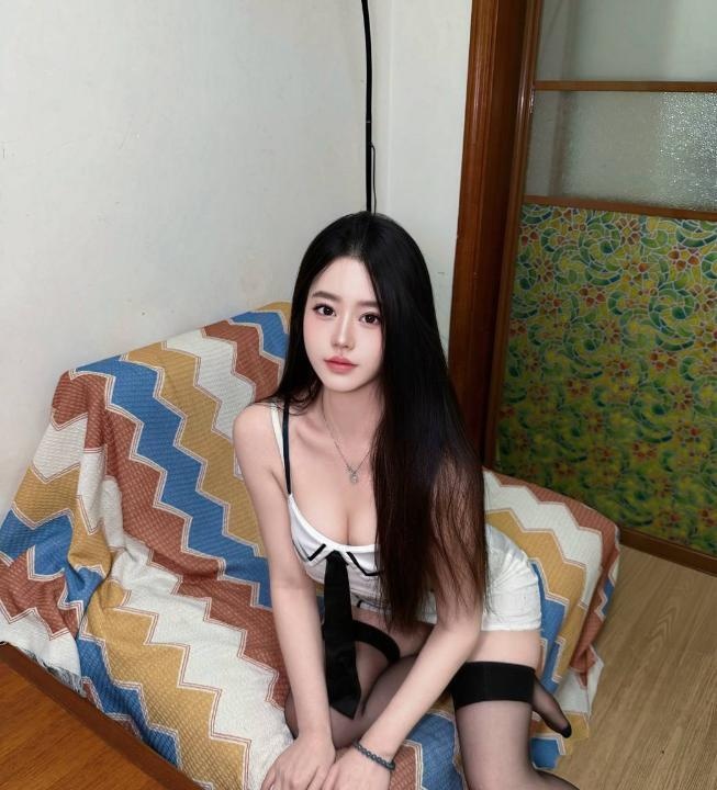 长宁风骚大胸老师