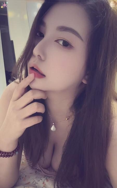 小巧玲珑骚妇