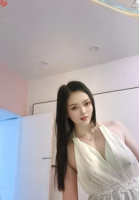 武侯大屁股酥酥