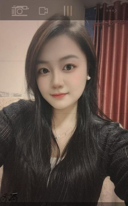 清纯反差妹
