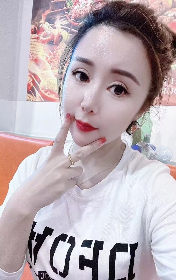 大连高性价比美女