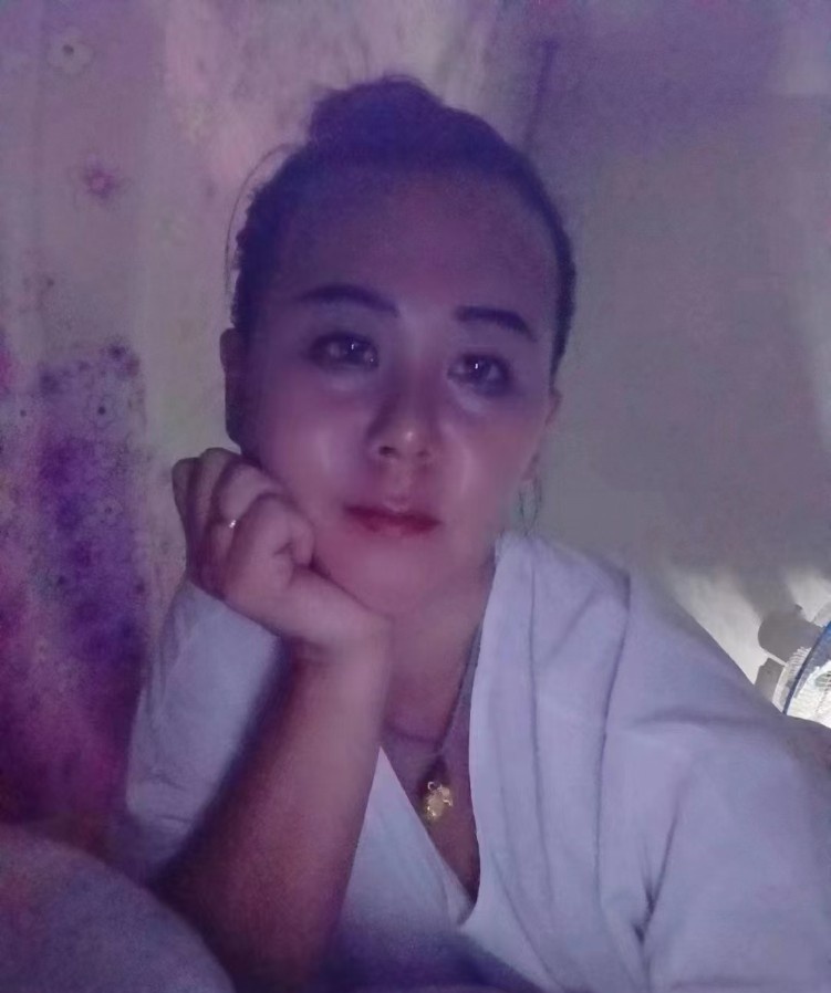 可3p豪放少妇