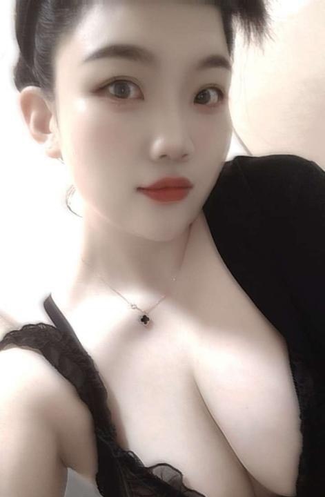 大胸东北妹玫瑰
