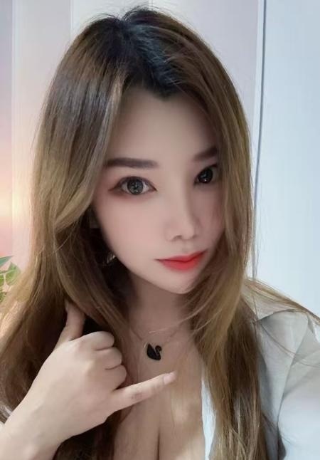 维族姑娘金发巨乳古丽
