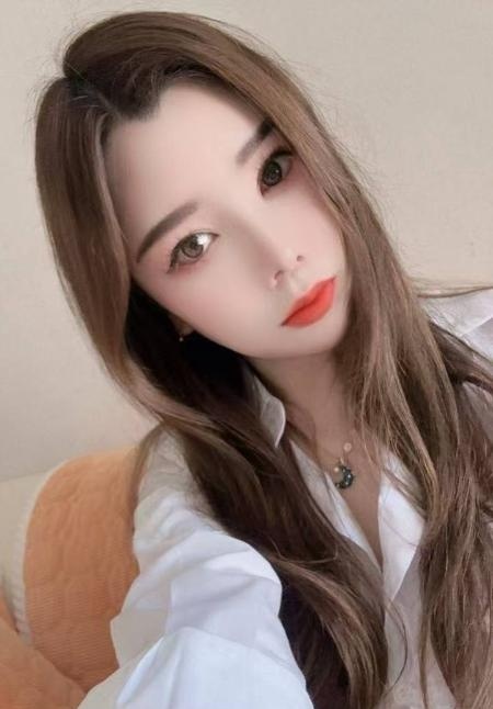 维族姑娘金发巨乳古丽