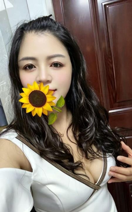 大胸骚婊