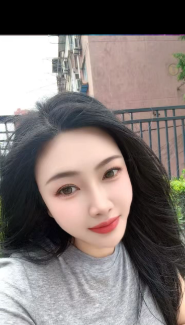 风骚苗条小甜妹