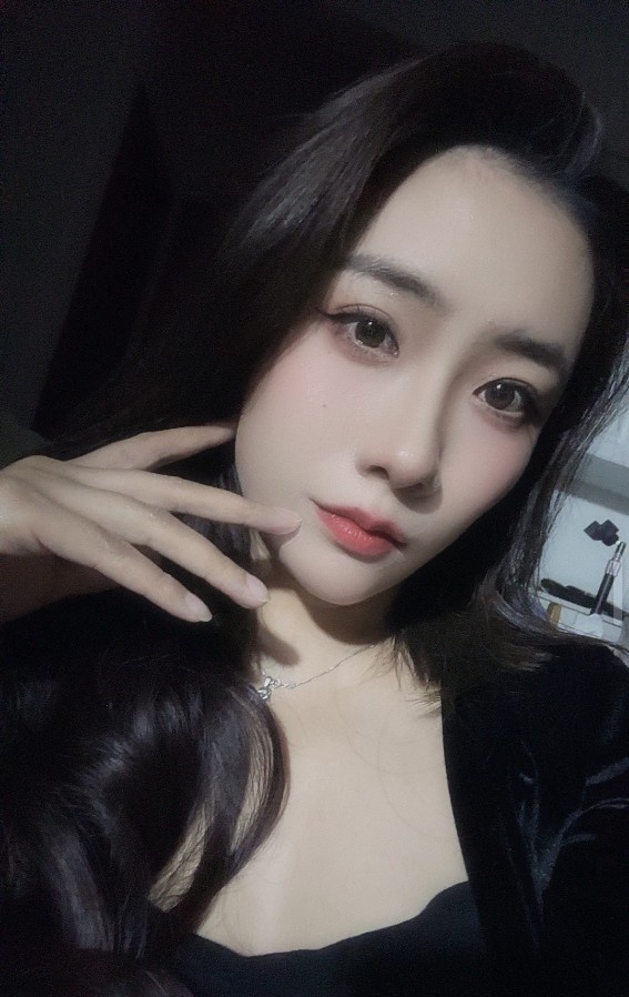 东站气质美女蛋蛋