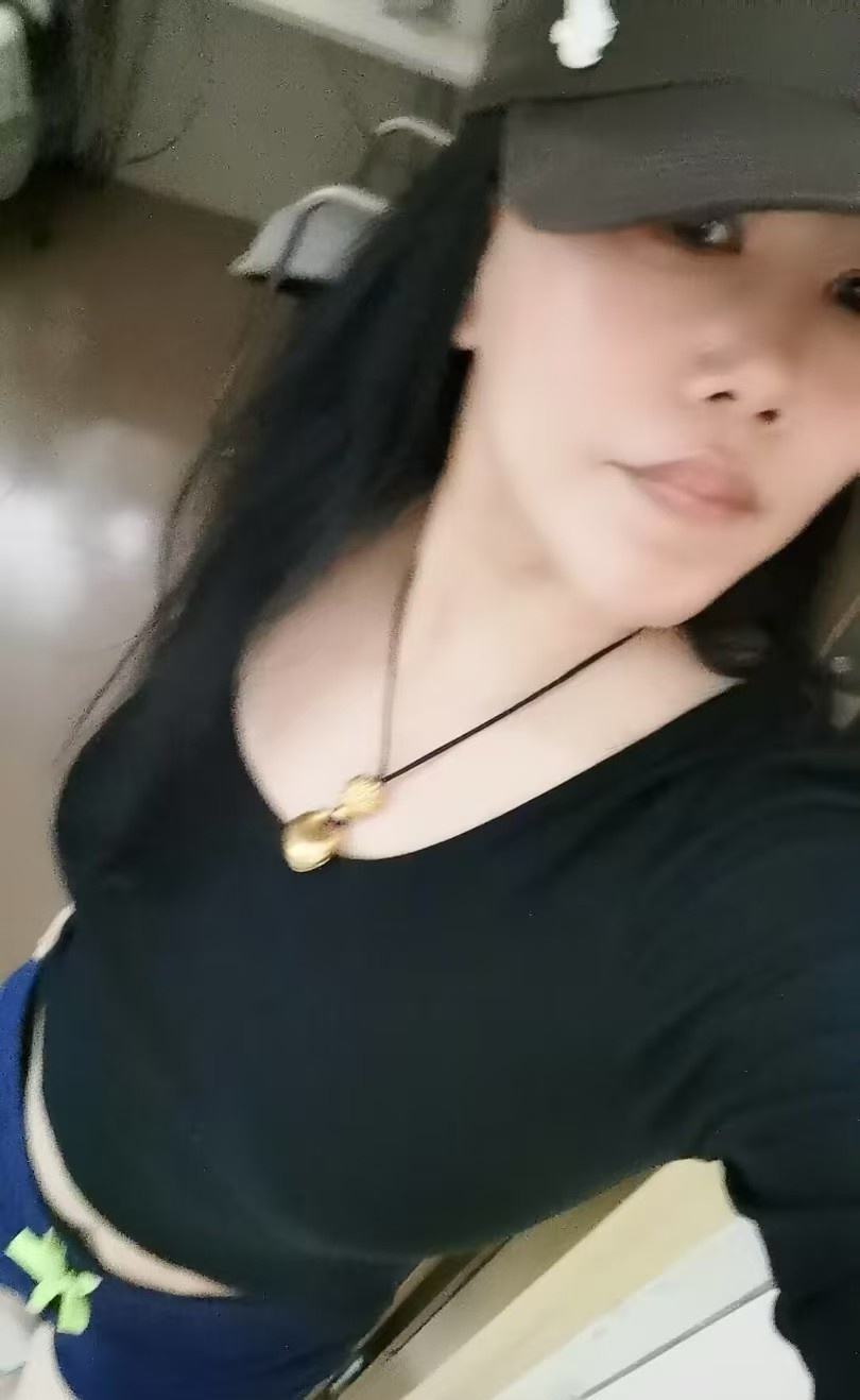 性感美少妇金子