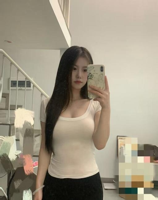 清纯性感朵朵