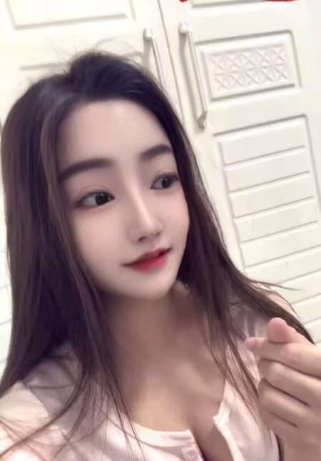 广州性感丝足小妹