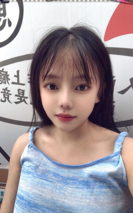 服务系大奶妹妹