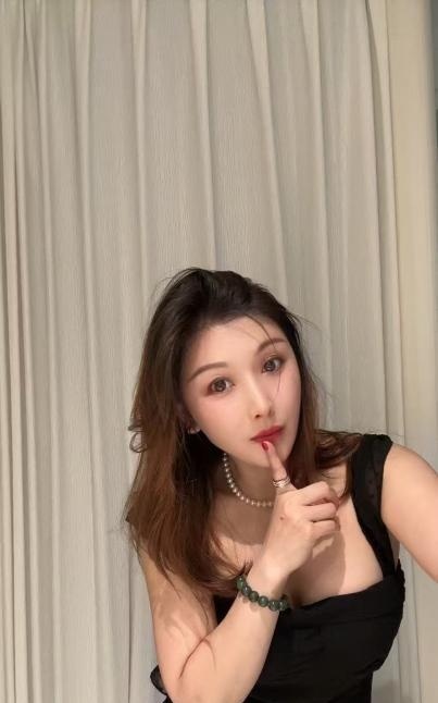 可外出的美容院老板娘