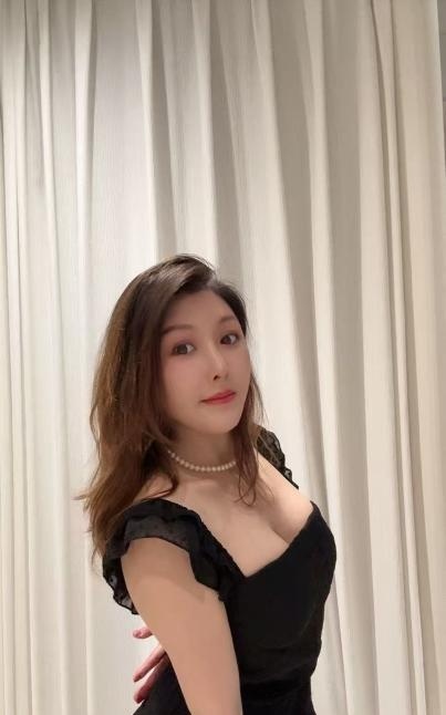 可外出的美容院老板娘