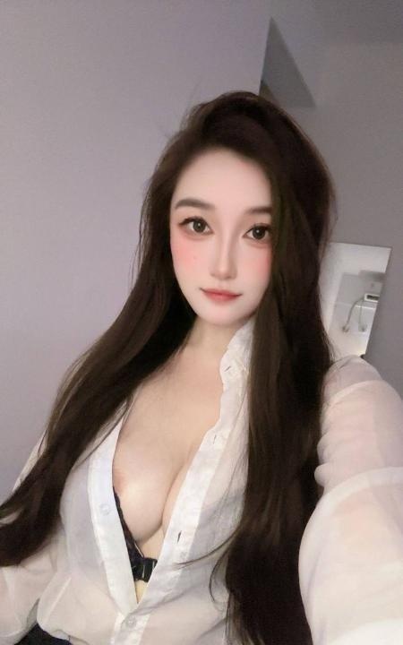 天河丰满大波李欣冉