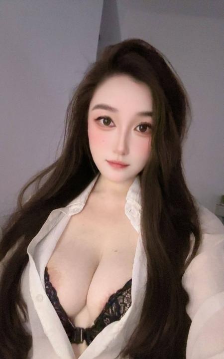 天河丰满大波李欣冉