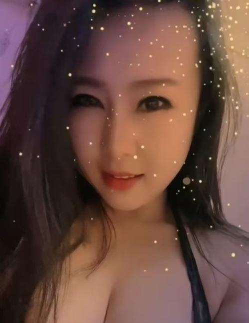 大白兔璐璐