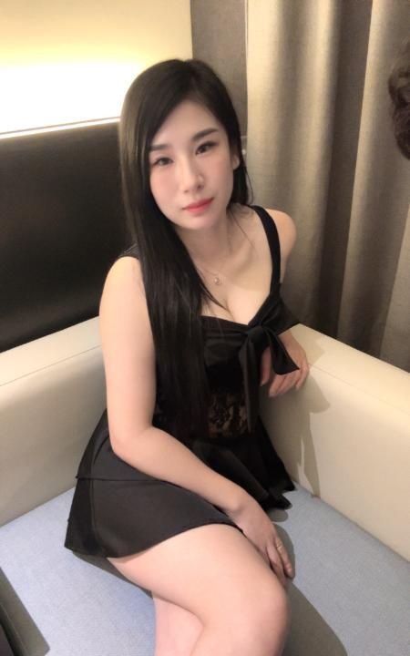 白云风骚大波少妇