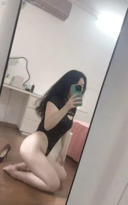技术流戴眼镜骚货