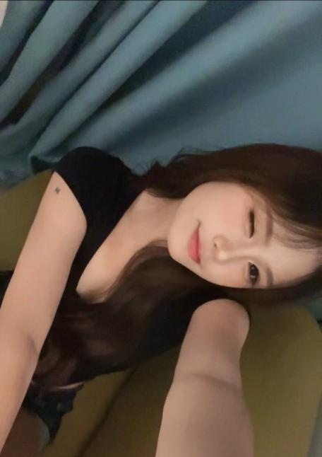 闵行零零后小妹瑶瑶