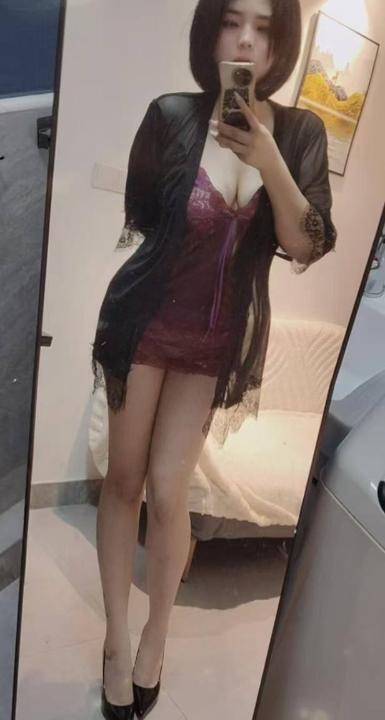 肥嘟嘟的洛洛小朋友