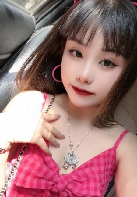 拱墅萝莉蒋芯