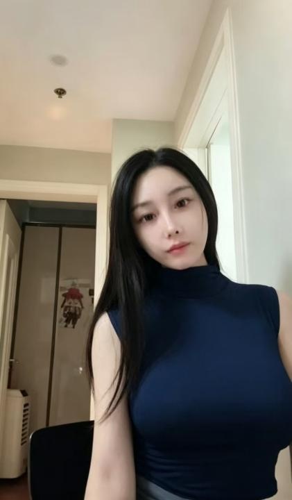 南开胸大性感妹妹