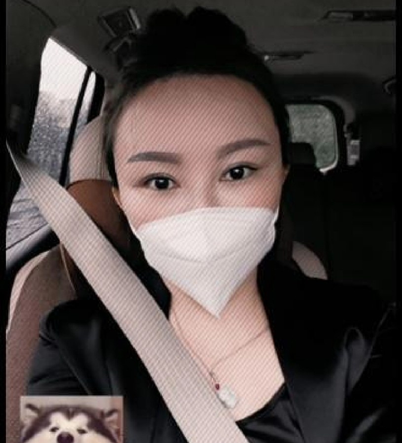 大胸美少妇