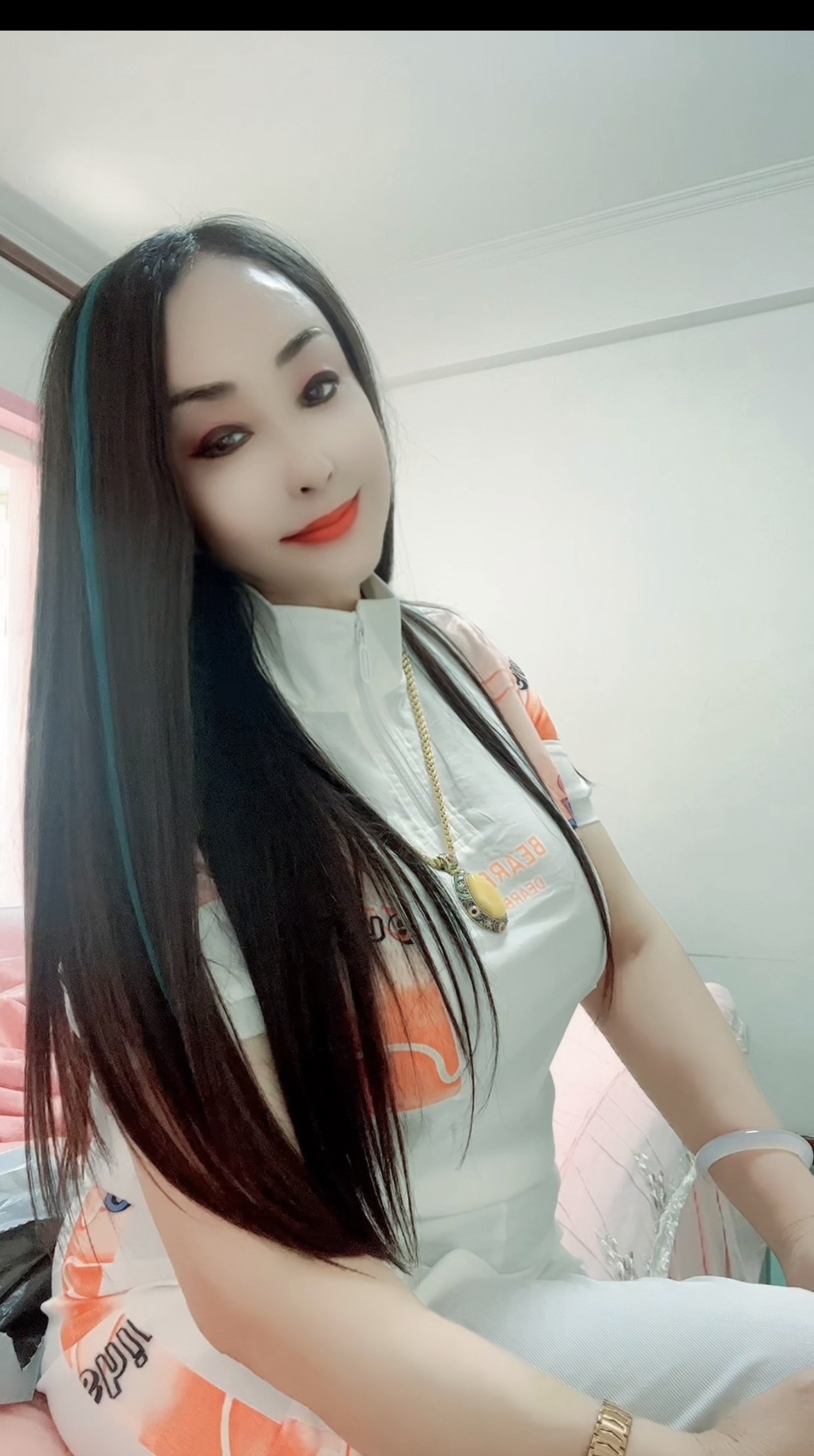 大奶幂幂