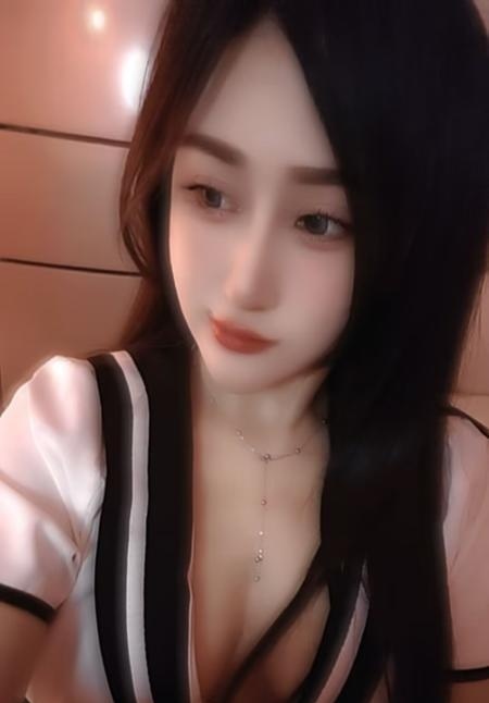出击小网红柔柔