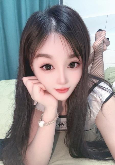 自聊大胸妹依诺