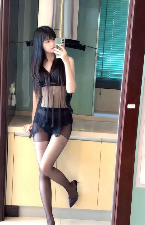肤白大长腿