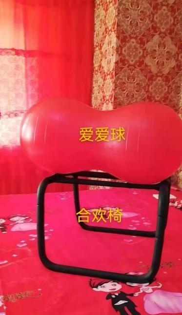 练瑜伽的小骚妇