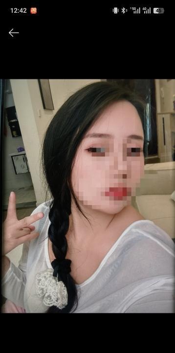 成都巨乳大白兔
