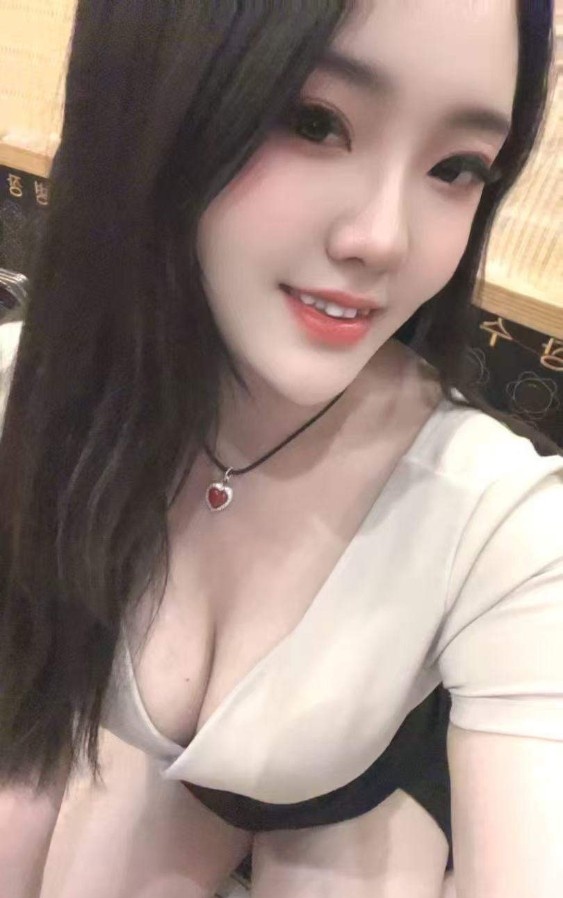 东三环性感诱人小姐姐