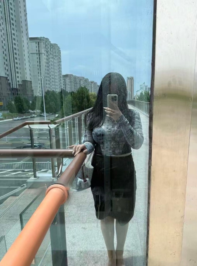东三环性感诱人小姐姐