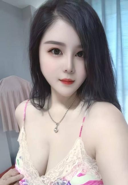反食大奶萌萌