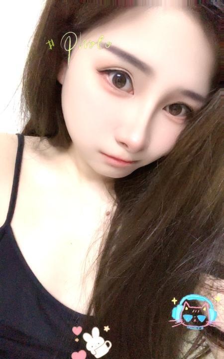 大胸美女兜兜