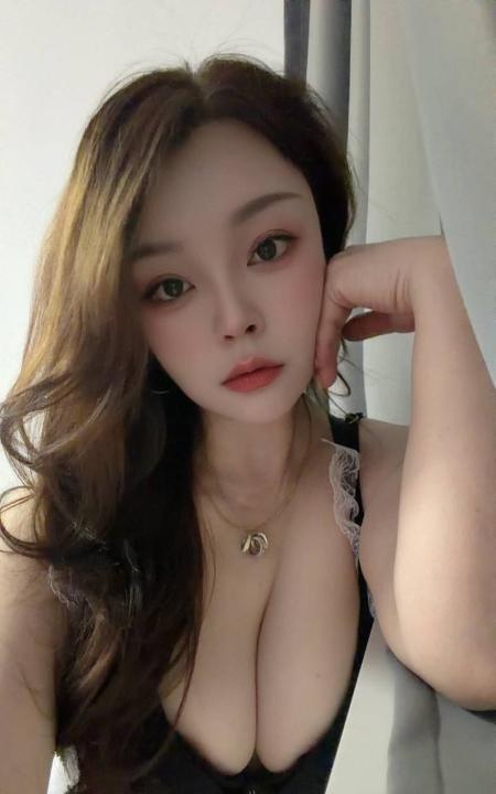 郑州微胖大胸骚少妇