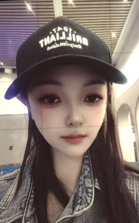 制服小翘臀倩倩