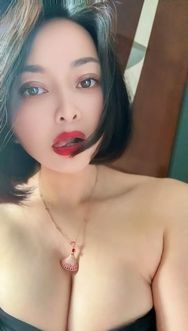 滨江E奶大灯夏沫