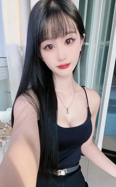 多汁粉鲍小野猫