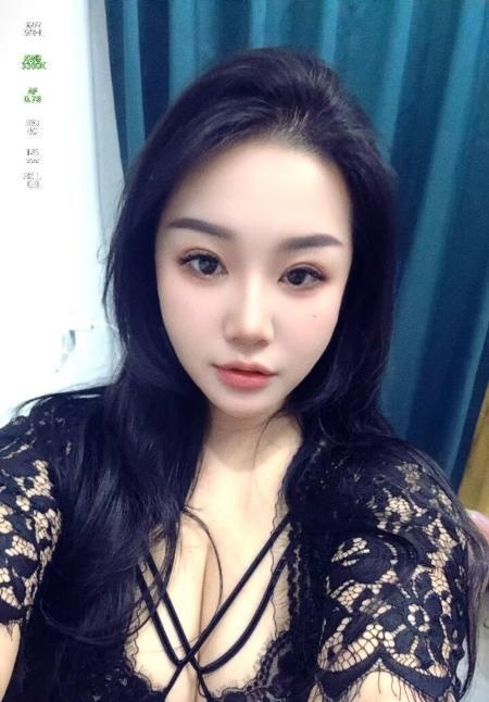 滨江肉臀老板娘